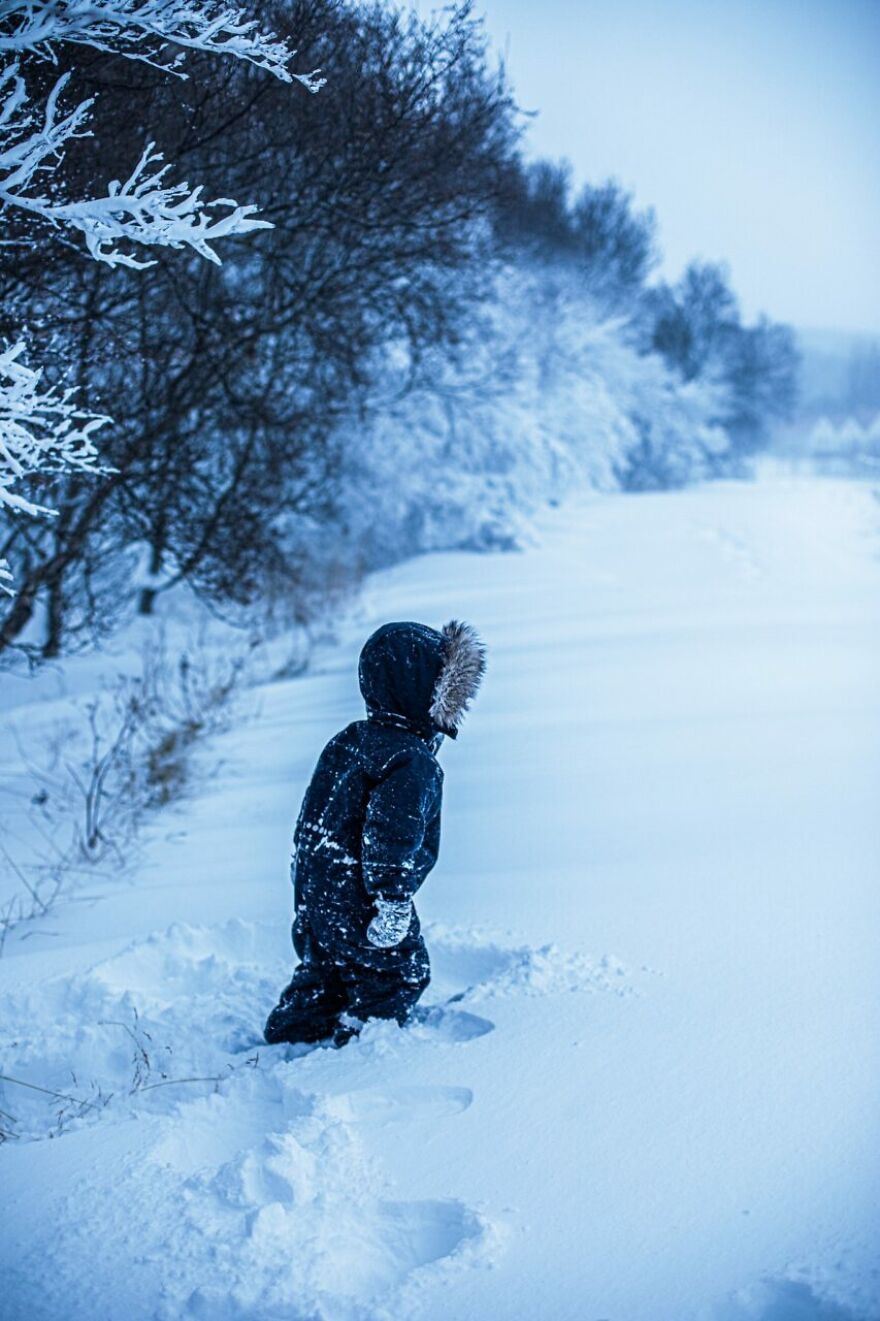 I Found Christmas Magic Around My Home In Iceland, And Here Are 11 Photos That I Took