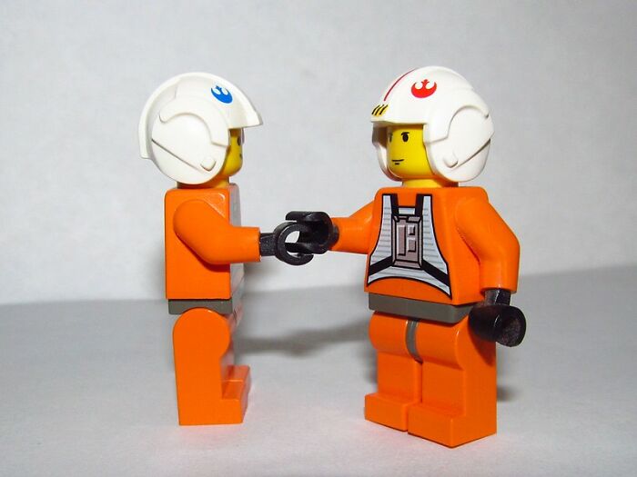 30 Of The Most Uncomfortable Situations People Ever Found Themselves In, As Shared In This Thread