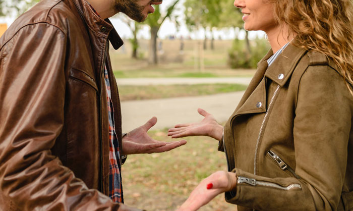 Sister Cut Ties With Grandad For His Anti-LGBTQ+ Views, Later Demanded Her Brother Share Half Of His Inheritance Sister Cut Ties With Grandad For His Anti-LGBTQ+ Views, Later Demanded Her Brother Share Half Of His Inheritance