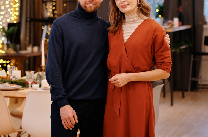 People Online Call This Woman The Jerk For Critiquing Her Husband Who Decided To Take A Nap On Christmas Day