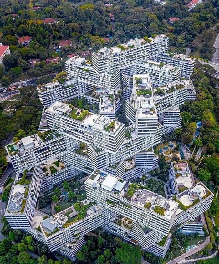 I Like It, But Having To Explain The Need For All Those Discontinuous Load Paths To The Structural Engineer Would Give Me Nightmares