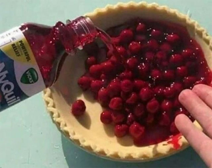 This Group Is All About Sharing "Cursed Images", And Here's 34 Of The Most Bizarre Ones