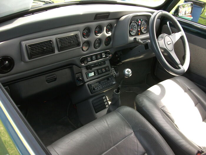 35 People Answer "What Is The Most Important/Biggest Unspoken Rule You Know?”