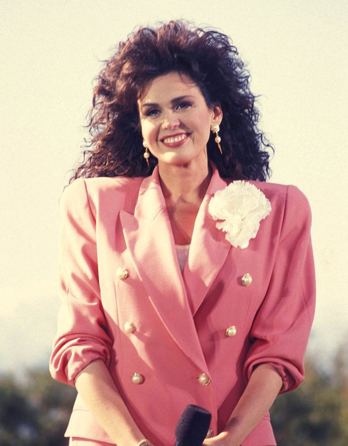 30 Times People Met Someone Famous And Had No Idea Who They Were