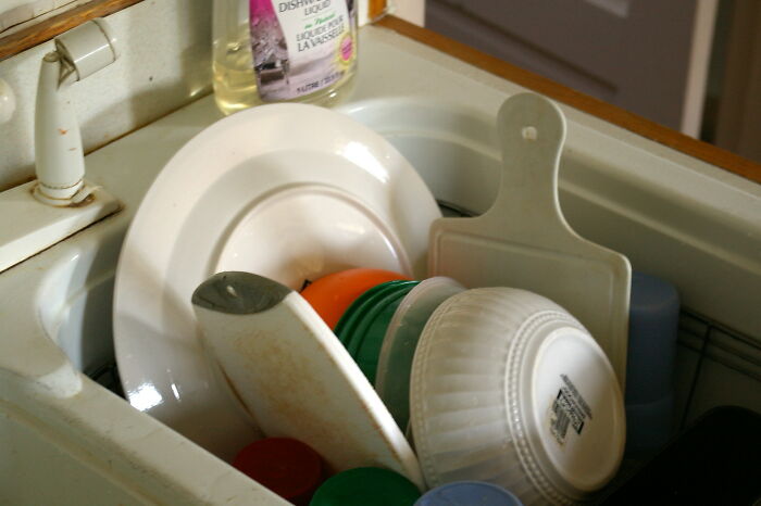 30 People Online Unveil 'Tricks' That Make Matters Easier In Their Kitchen