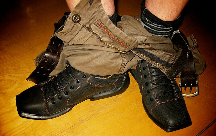 29 Creepy, Scary Or Unpleasant Experiences Solo Travelers In This Online Group Went Through