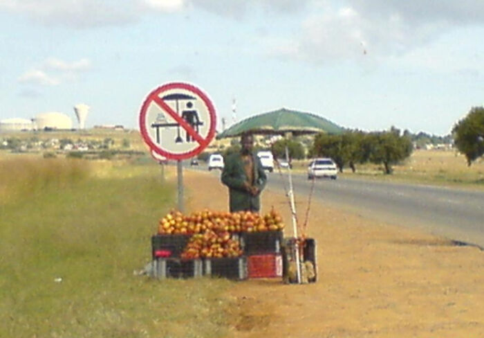 Nonsense-Weird-Signs-Facebook