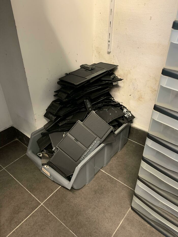 My Worplace Dead Battery Storage