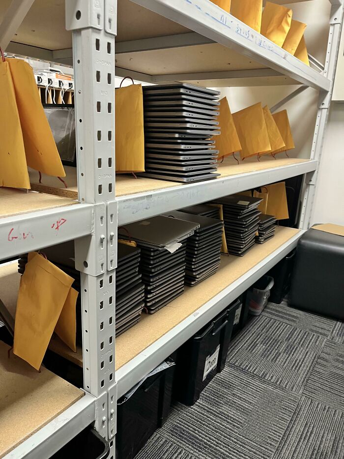 We Had A Company Come Today To Valuate Our Old Fleet Of Macbooks. I Had Them Neatly Stacked Vertically Along The Shelf…. They Decided They Want To Play Expensive Jenga