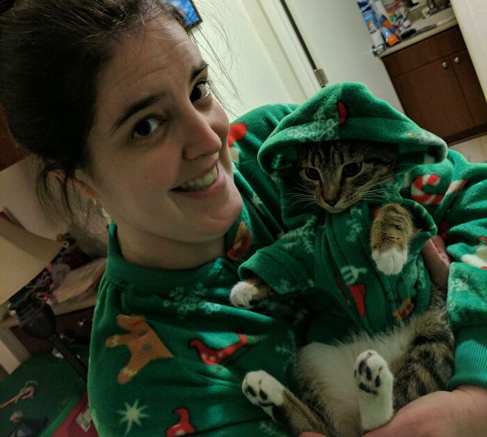 Applesauce Isn't Thrilled About Matching Christmas Pajamas
