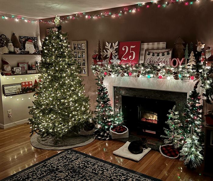 The Set Up Gets A Little Bigger Every Year