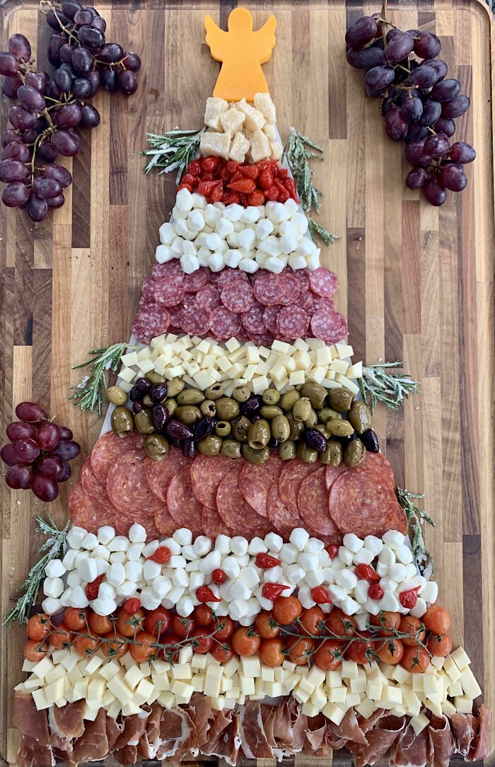 Home-Made Christmas Charcuterie Board