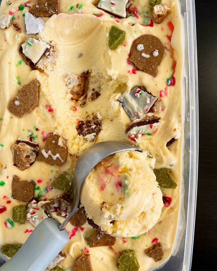 Home-Made Eggnog Frozen Custard With Christmas Cookie Crumbles