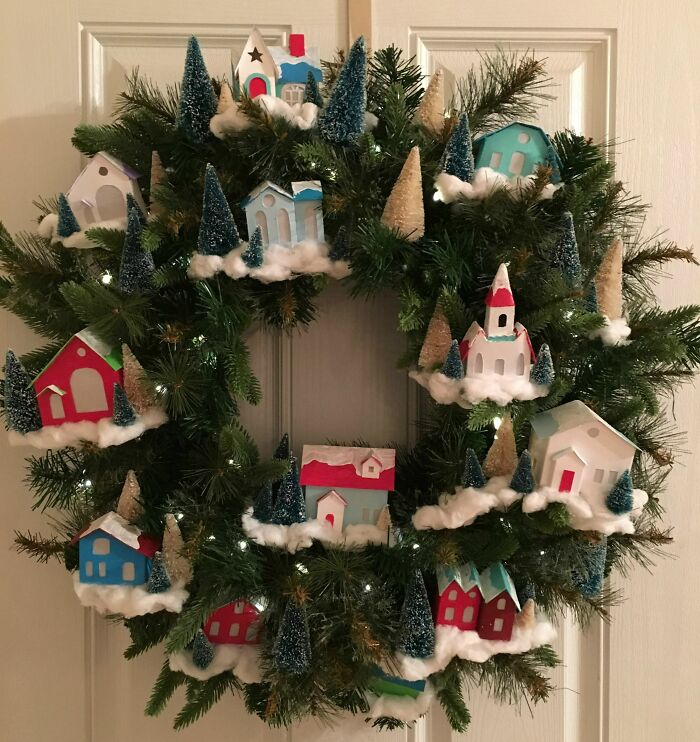 DIY Ski Village Wreath I Made