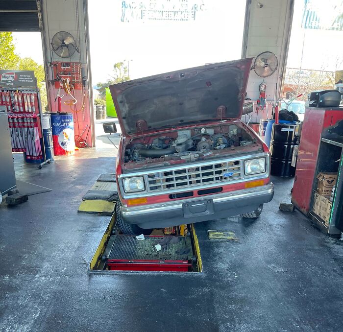 Going For An Oil Change. Shop Drops My Truck Into Their Bay. Merry Christmas Everyone