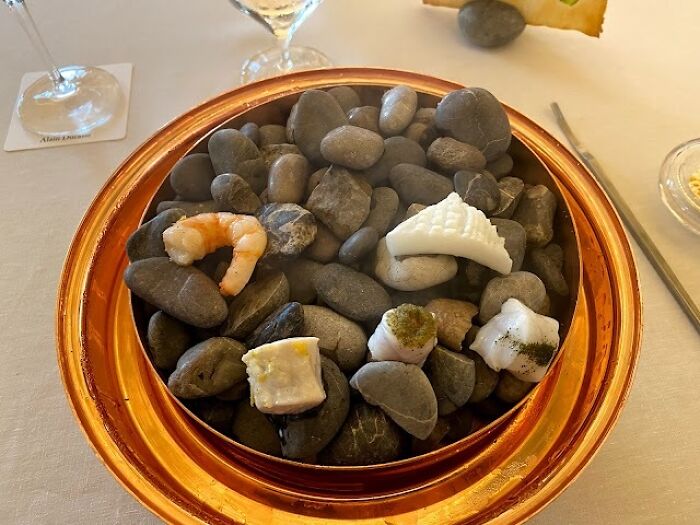 I Always Wanted To Eat In A Gravel Pit, Not Knowing What Is Edible