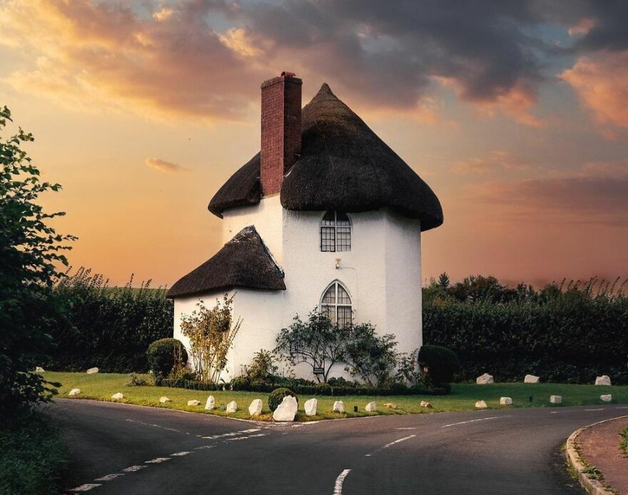 Would You Like To Live In A House Like This?