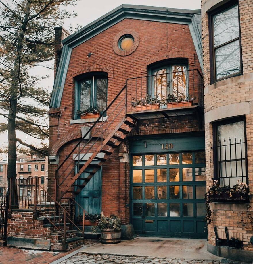 The Curious South End Carriage House