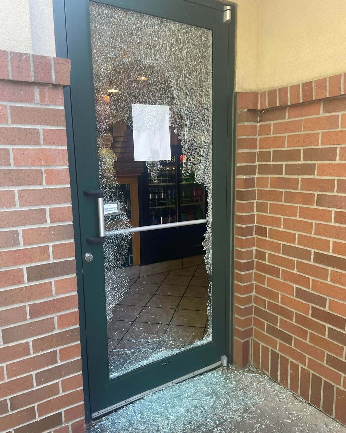 Came Into Work To Find That Someone Had Broken Into The Pizza Hut I Work At Last Night