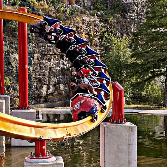 Wonder Woman Golden Lasso Coaster, 2020