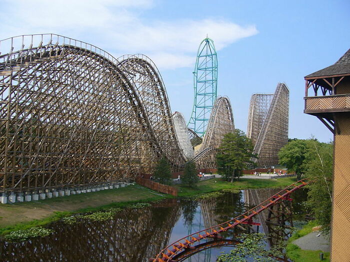 El Toro Ride At Six Flags Great Adventure, New Jersey