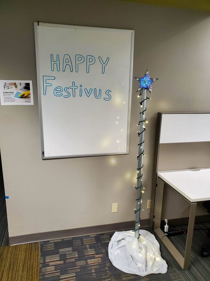 Getting Into The Holiday Spirit At Work