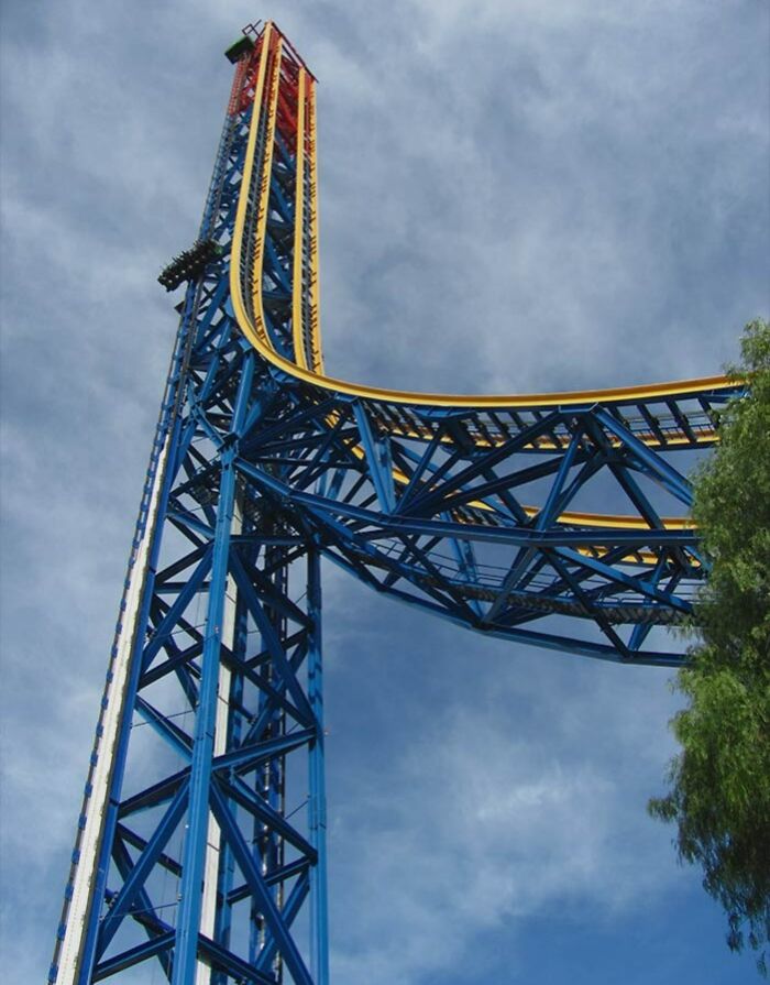 Lex Luthor Drop of Doom at Six Flags Magic Mountain