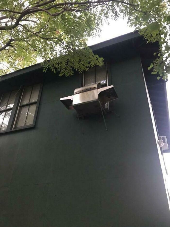 Because BBQ In Bed Needs To Be A Thing