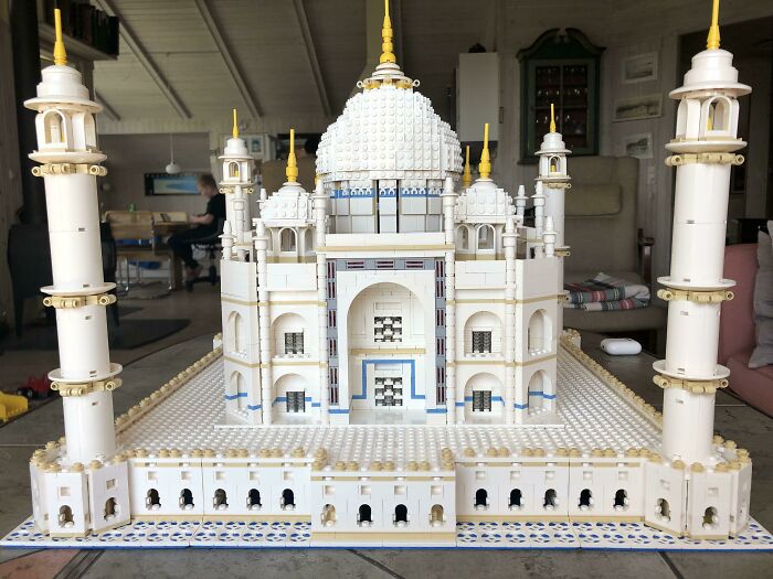 Intricate LEGO build of the Taj Mahal showcasing detailed architecture in this incredible LEGO art creation.