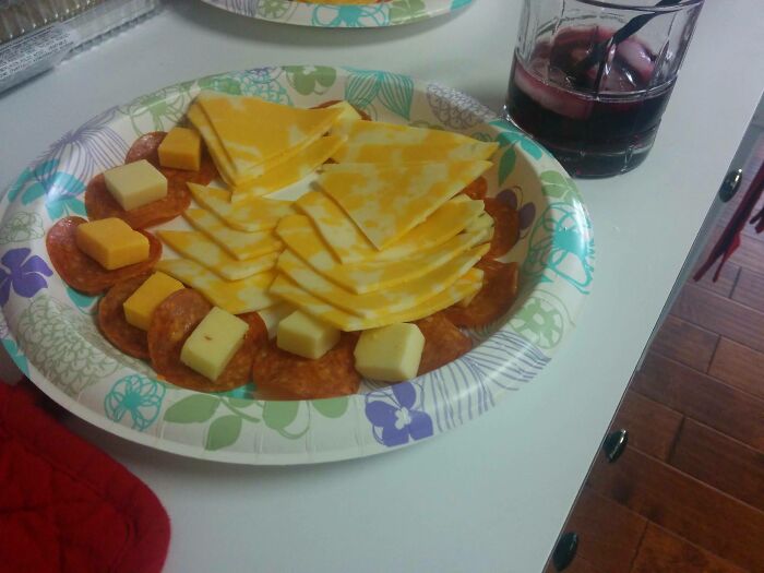 Christmas Meat And Cheese Plate + Wine
