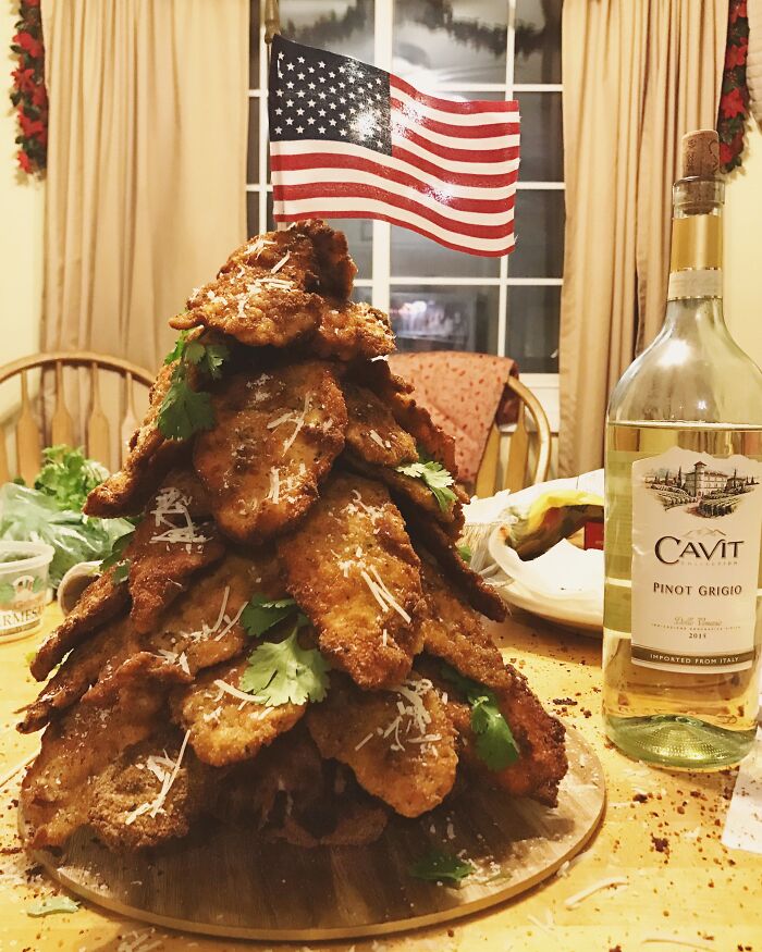 Chicken Cutlet Christmas (Xpost From R/Trees)