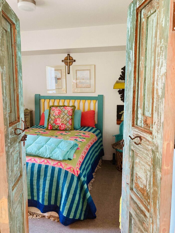 I Went To Visit My 92year Old Friend, Mary. She Was An Interior Designer. She Gave Me Permission To Share. Isn’t It Darling?!?!