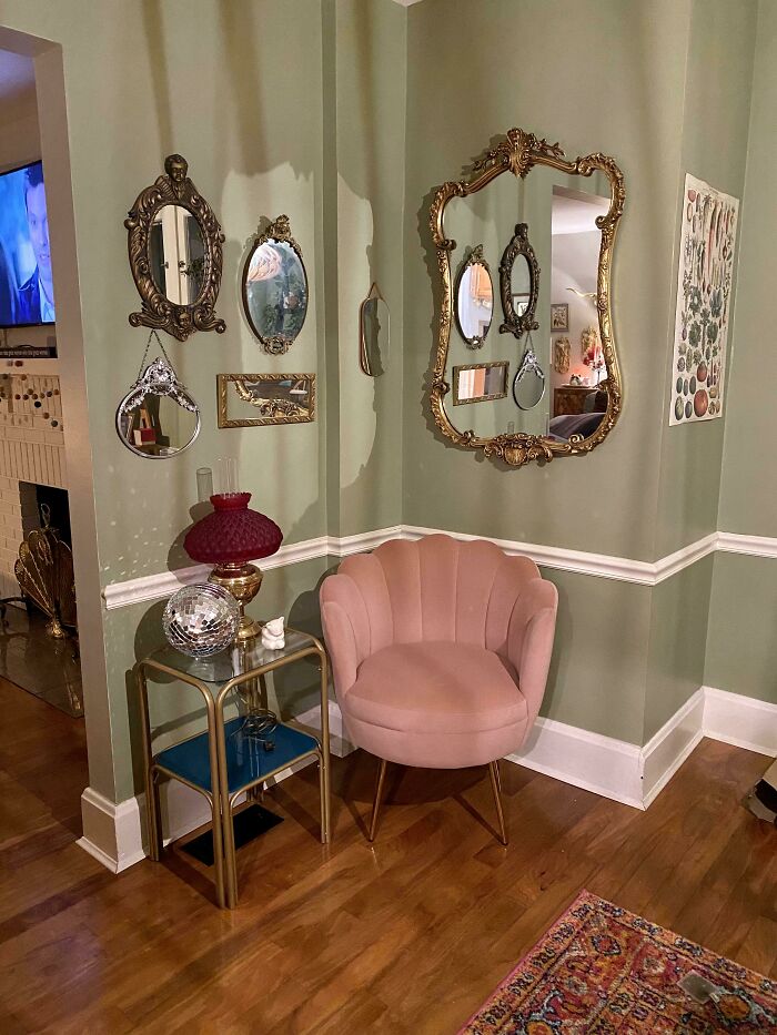 Wanted To Post Another Pic Of A Space I’m Happy With! Got The Chair Yesterday After Looking For A While For Something To Go In The Corner