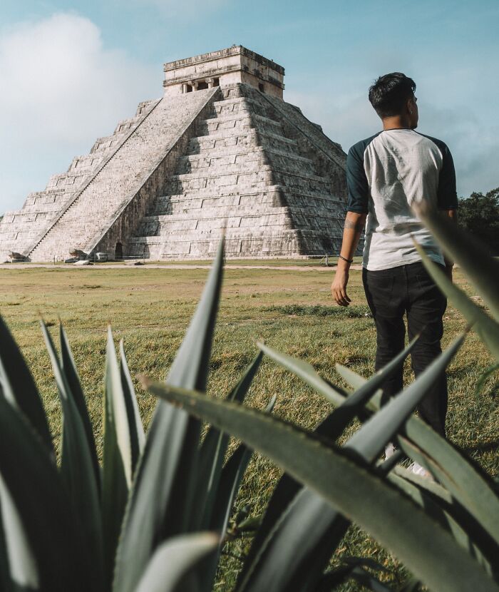 Walk To Chichen Itza In Yucatan, Mexico