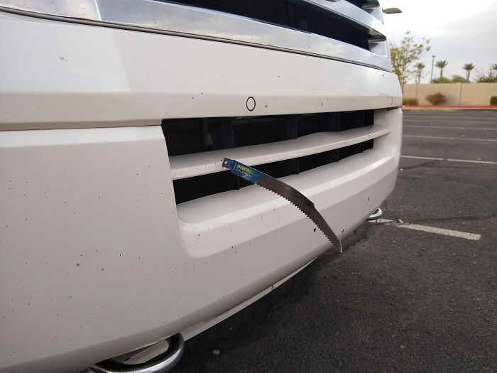 If You Dropped Your Sawzall Blade On The US-60 On Monday, I Picked It Up For You