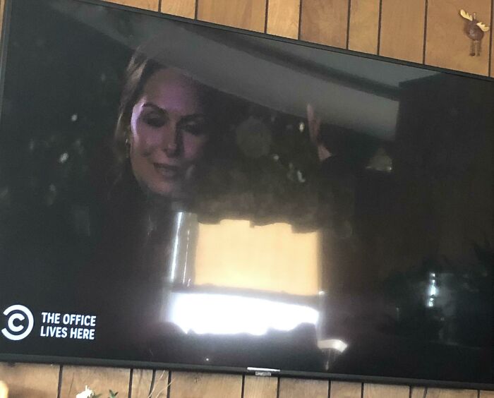 My Parents Insist On Having A TV On A Wall That Gets Blasted With Glare. This Is How They Watch TV