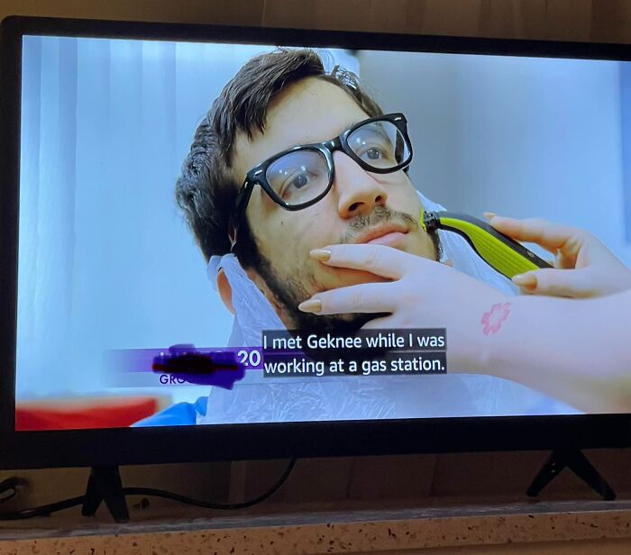 Geknee Apparently It’s Pronounced “Genie”