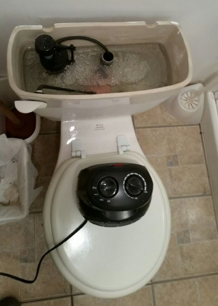 It's So Cold Right Now That I Can't Even Flush The Toilet