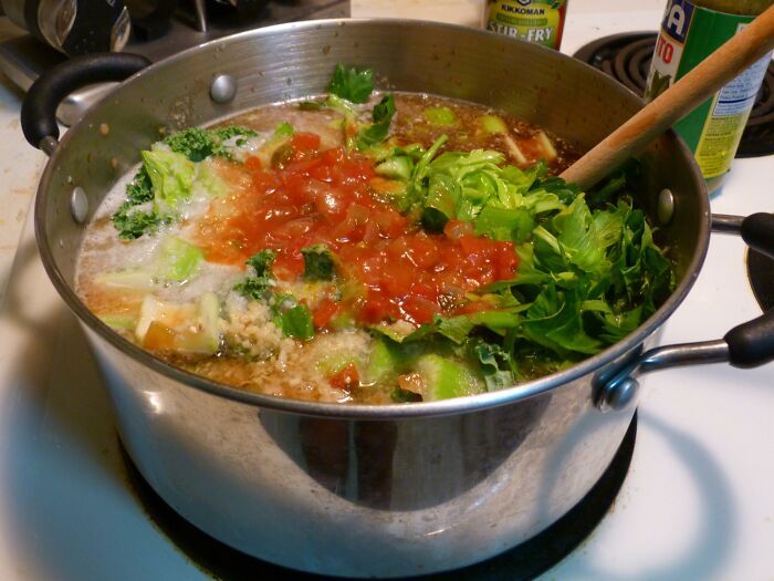 30 People Online Unveil 'Tricks' That Make Matters Easier In Their Kitchen