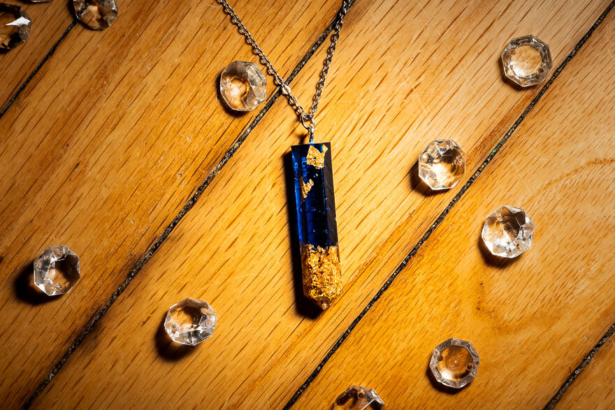 Alcohol Ink And Gold Flakes