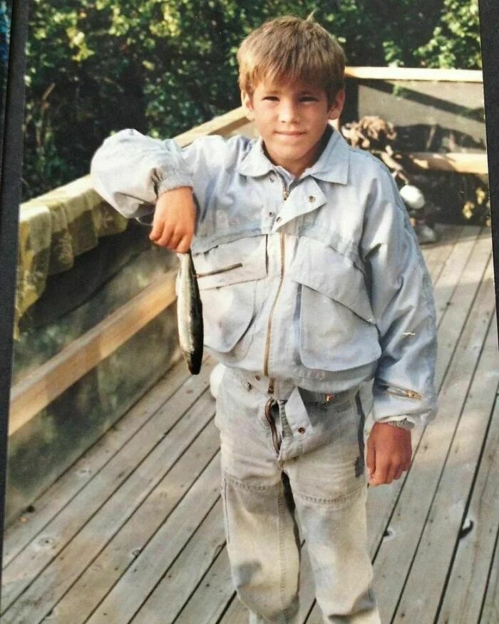 Ryan Reynolds Back In 1983 Holding A Dead Fish... With His Fly Open