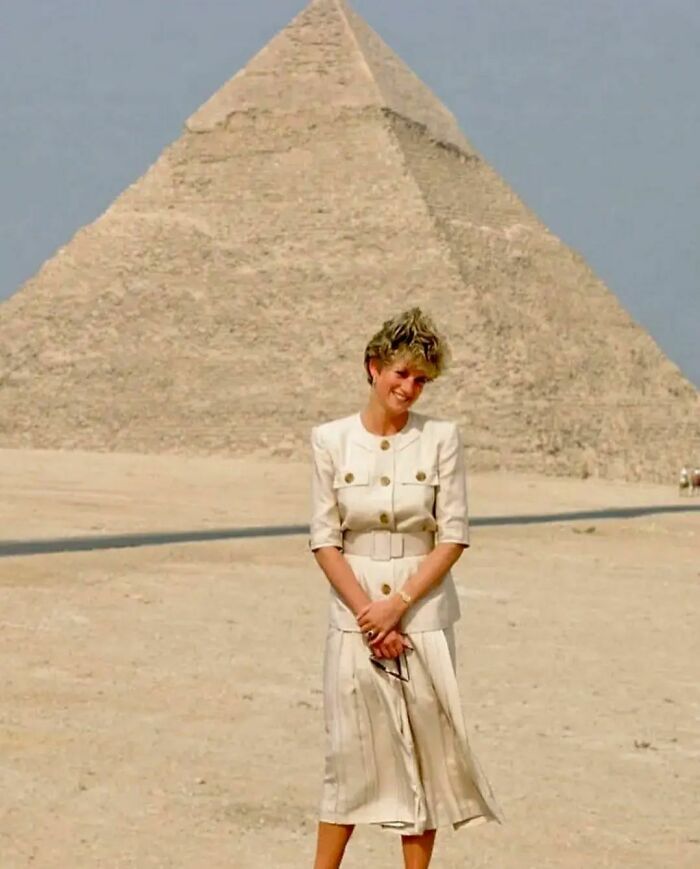 Princess Diana's Summer Style. Diana's Laid-Back Linen Separates, Vibrant Swimwear And Throw-On Dresses Made Up One Of The Most Memorable Elements Of The Royal's Always Effortless Wardrobe