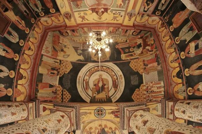 This Artist Paints Amazing Monumental Frescos All By Himself (21 Pics)