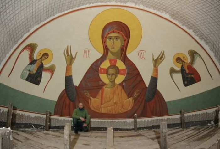 This Artist Paints Amazing Monumental Frescos All By Himself (21 Pics)