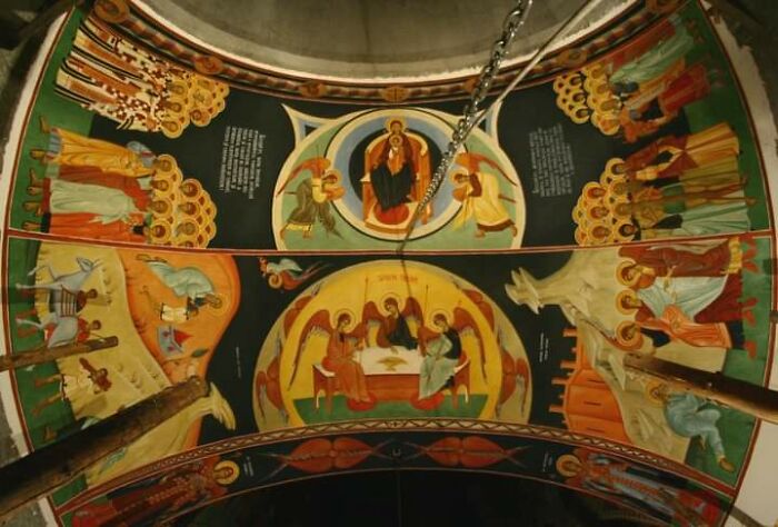 This Artist Paints Amazing Monumental Frescos All By Himself (21 Pics)