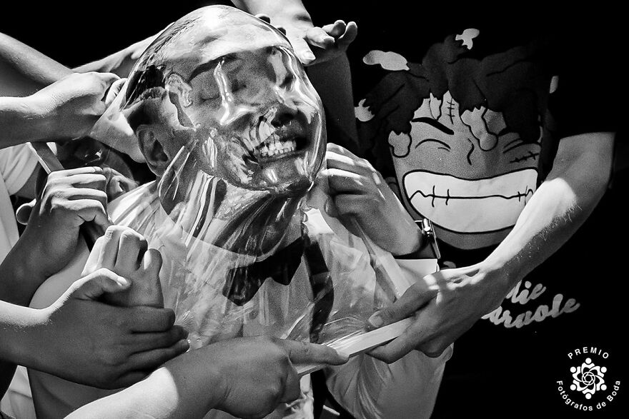 "Wedding Smiles" Photo By Yuan Man (China)