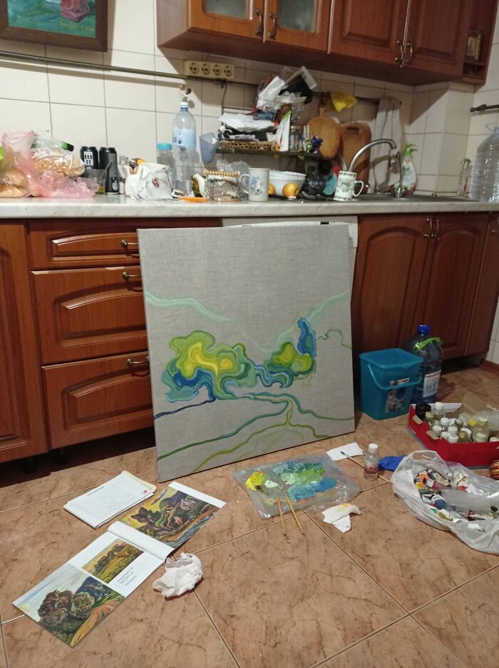 This Is How We Paint While In Ukraine In December 2022