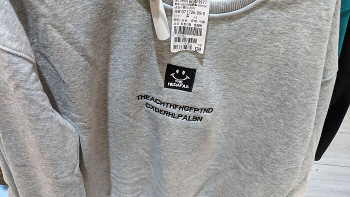 Theachthfhgfptnd Cxderhlpalbn (Keyboard Spam?)