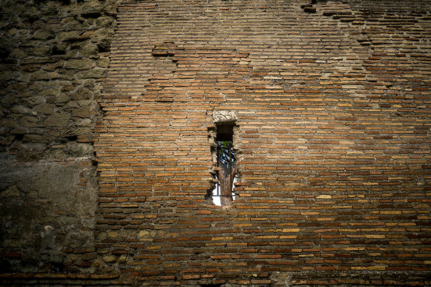 I Walked 20km Along The Ancient Aurelian Walls In Rome