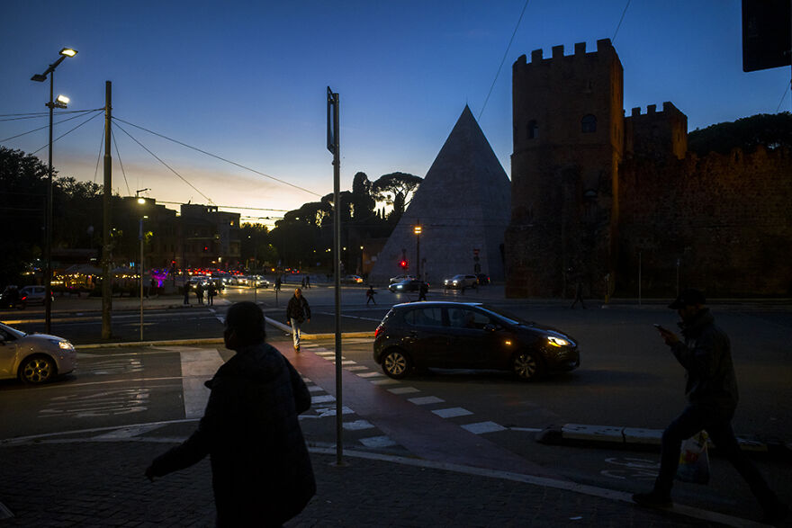 I Walked 20km Along The Ancient Aurelian Walls In Rome